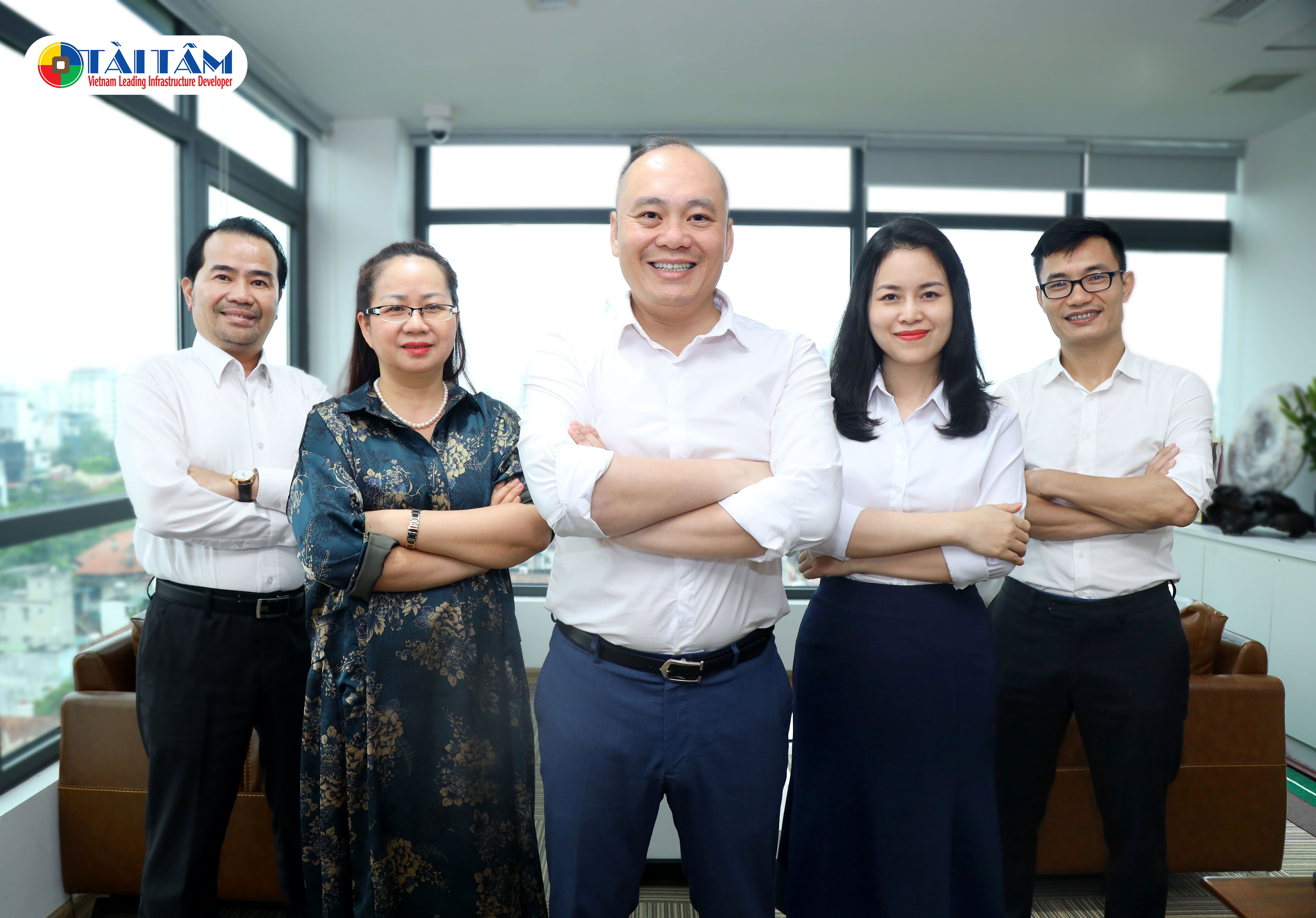 Từ nay, hãy gọi chúng tôi là Tập đoàn Tài Tâm!